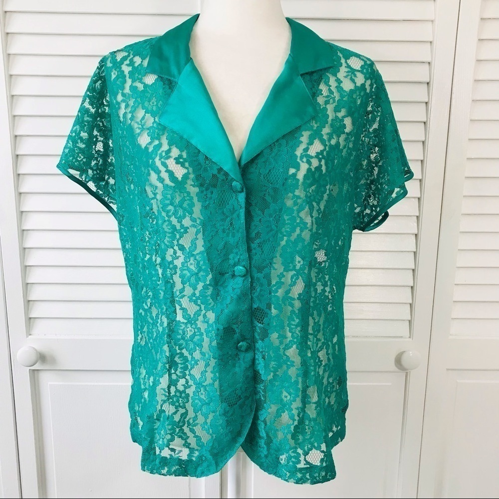 2/$30 VICTORIA’S SECRET Vintage Dark Green Sheer Button Down Blouse Size Medium